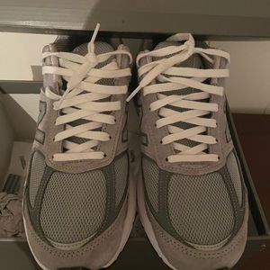 NEW BALANCE 990 GREY SIZE 10